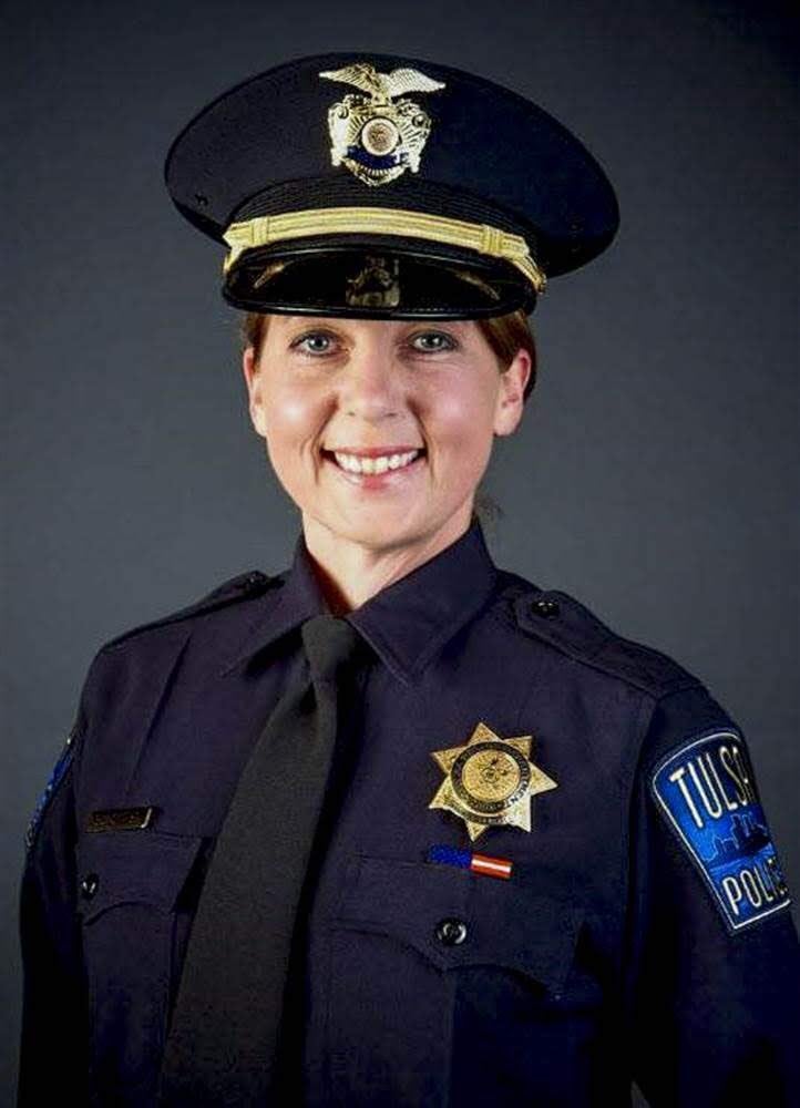 Tulsa Police Officer Betty Shelby Charged With Manslaughter In Terence Crutcher Shooting
